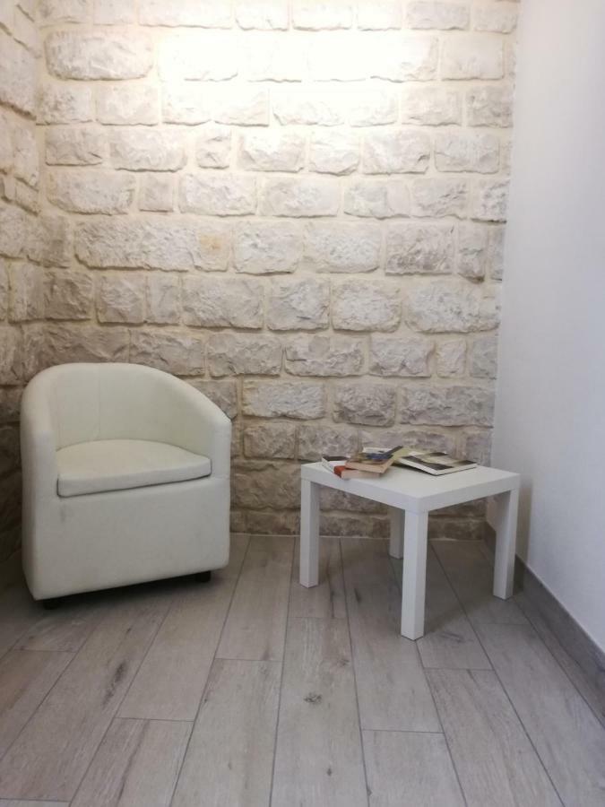 فيلا Domus Rosae شيكلي المظهر الخارجي الصورة